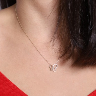 Asimetrik Kelebek 14K Altın Kolye