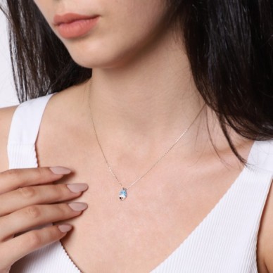 Şirin Mineli Balık 14K Altın Kolye
