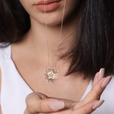 Fantastik Yıldız 14K Altın Kolye