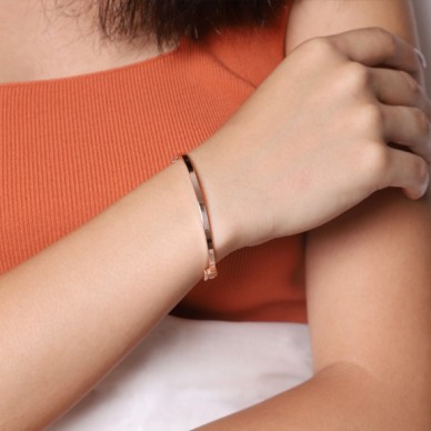 Klasik S Kalınlık 14K Altın Kelepçe