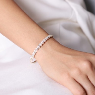 Nidificati 14K Altın Kelepçe